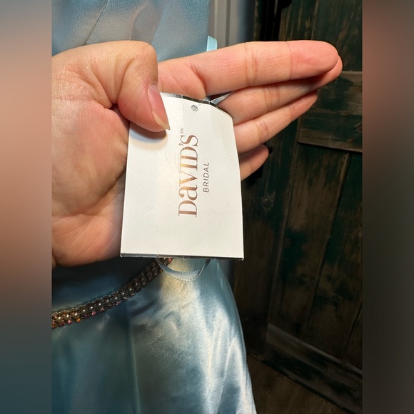 NWT Blue Satin Rhinestone
Waist Gown w/ Pockets size 13 - Picture 10 of 17